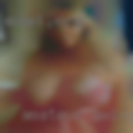 Amateur swinging threesomes