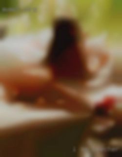 I am looking for Beecher City, IL some intimate play.