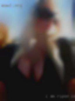 I am Ripon, CA just on here to  hook up.